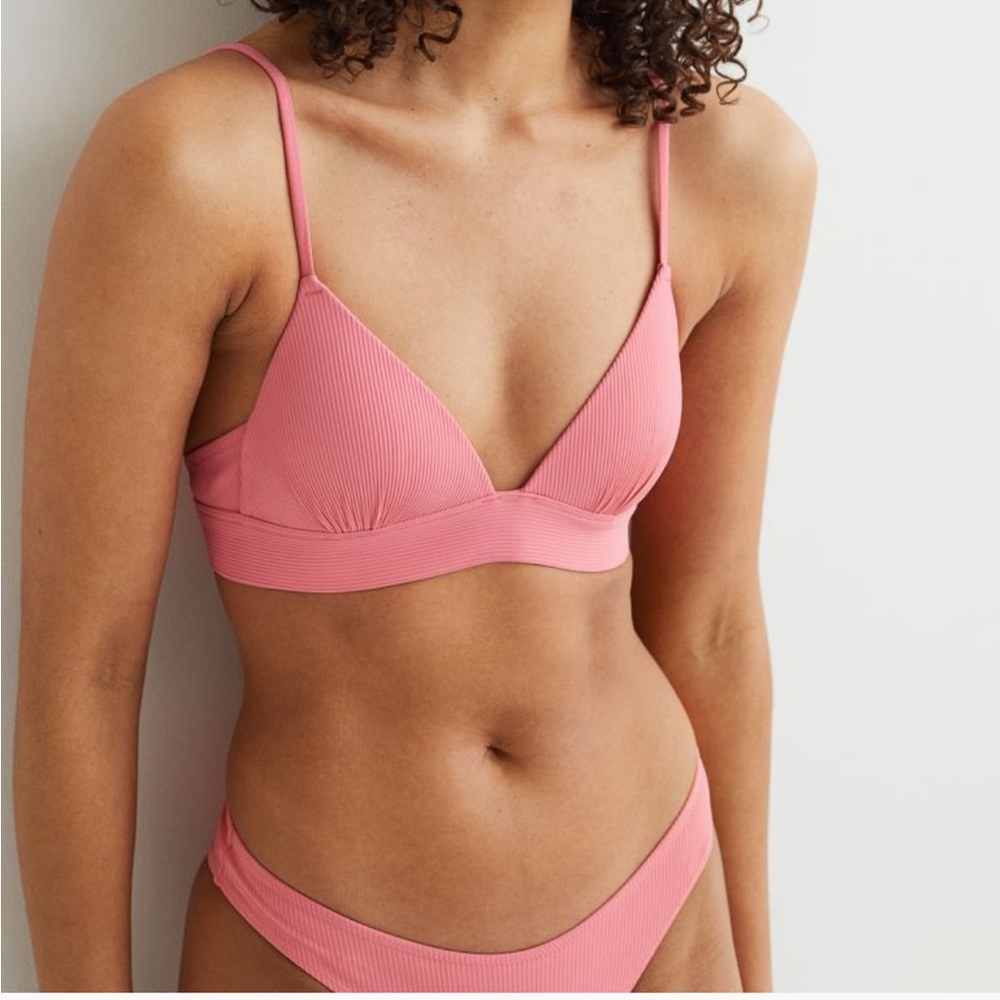 NWT HM pink ribbed bikini set
